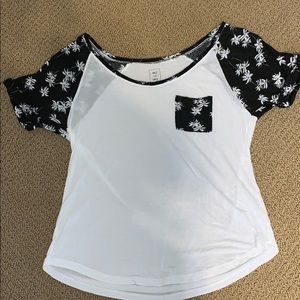 White T-Shirt w/ Black Designed Pocket/Sleeves